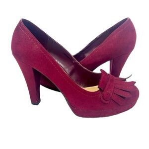 Naturalizer burgundy faux suede fringe front heels size 9W